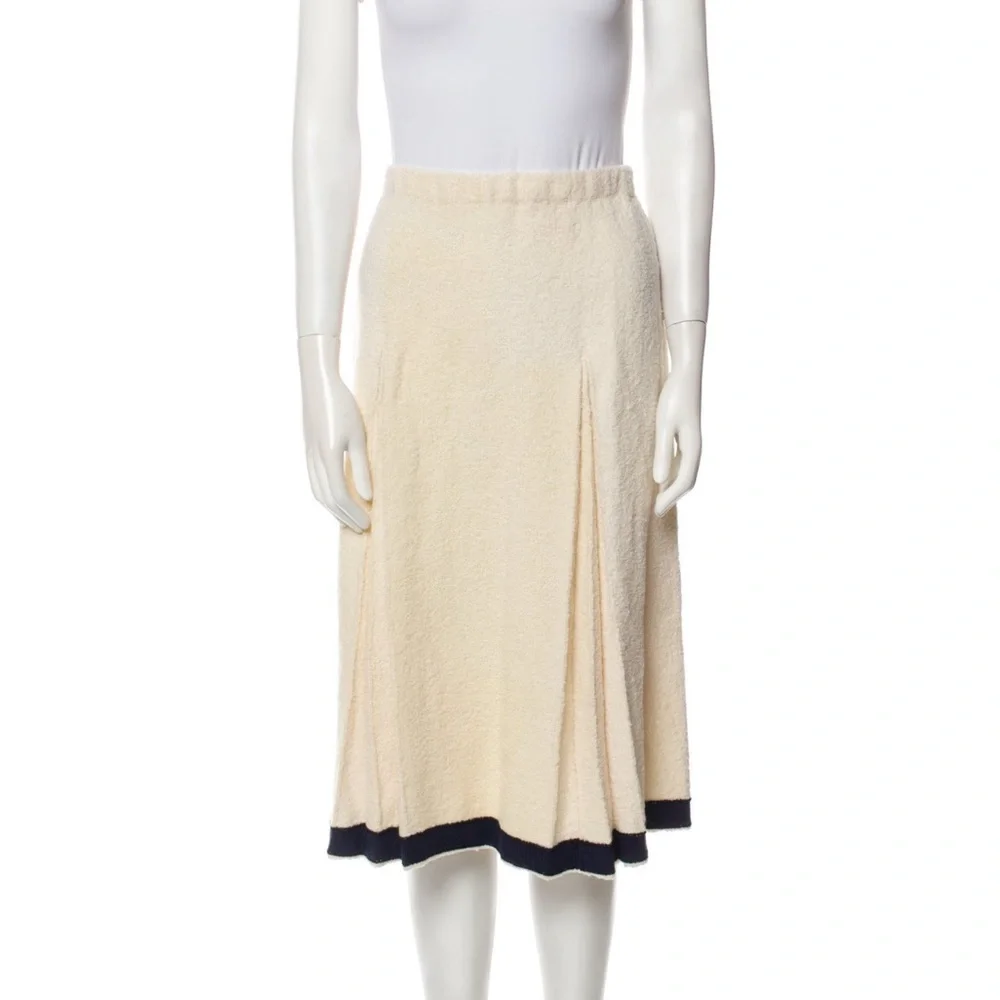 Vintage Adolfo Cream and Navy Blue Two-Piece Skirt Set - Size Small - Picture 8 of 12